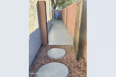 2221 E Union Hills Drive #137, Phoenix, AZ 85024 - Photo 16