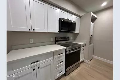 2699 E Silk Oak Drive, Tempe, AZ 85288 - Photo 1