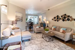 8653 E Royal Palm Rd, Scottsdale, AZ 85258 - Photo 1