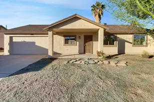 690 E Osage Ave, Apache Junction, AZ 85119 - Photo 1