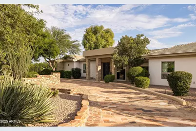 8139 E Desert Cove Avenue, Scottsdale, AZ 85260 - Photo 1