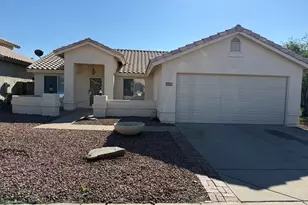 1319 W Michelle Dr, Phoenix, AZ 85023 - Photo 1