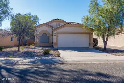 1633 E Bishop Drive, Casa Grande, AZ 85122 - Photo 1