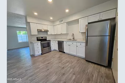 2535 W Missouri Avenue, Phoenix, AZ 85017 - Photo 1