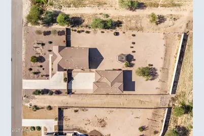 3178 W Roberts Road, San Tan Valley, AZ 85144 - Photo 1