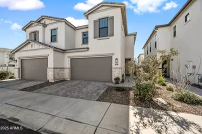 4827 E Village Drive, Scottsdale, AZ 85254 - Photo 1