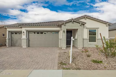 11662 W Luxton Lane, Avondale, AZ 85323 - Photo 1