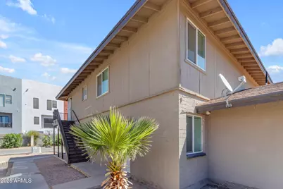 4757 E Belleview Street, Phoenix, AZ 85008 - Photo 1