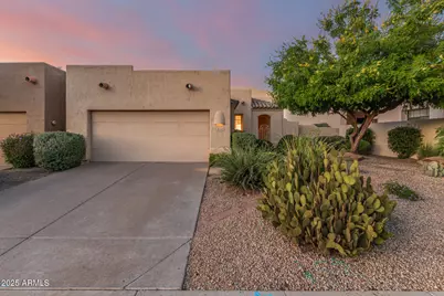 8338 E Joshua Tree Lane, Scottsdale, AZ 85250 - Photo 1