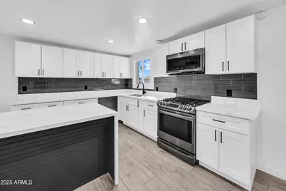 4316 N 72nd Avenue, Phoenix, AZ 85033 - Photo 8