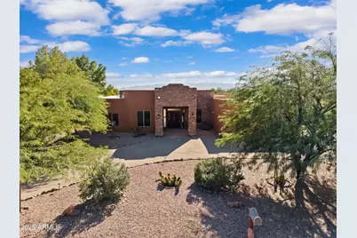 30826 N Crozier Road, Wittmann, AZ 85361 - Photo 1