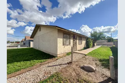 2931 E Atlanta Avenue #Apt 2, Phoenix, AZ 85040 - Photo 1