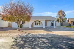 525 W Sundance Way, Chandler, AZ 85225 - Photo 1