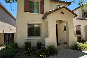 3800 E Santa Fe Ln, Gilbert, AZ 85297 - Photo 1