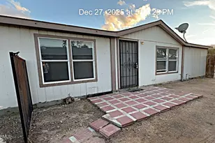 7411 S 43rd Pl, Phoenix, AZ 85042 - Photo 1