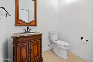 7801 N 16th Ln, Phoenix, AZ 85021 - Photo 38