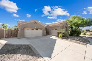 2407 E Iris Dr, Chandler, AZ 85286 - Photo 1