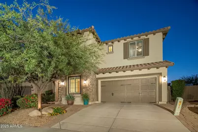 21724 N 36th Street, Phoenix, AZ 85050 - Photo 1