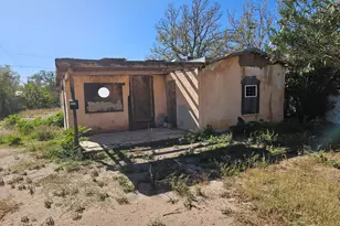 325 E 8th St, Douglas, AZ 85607 - Photo 1
