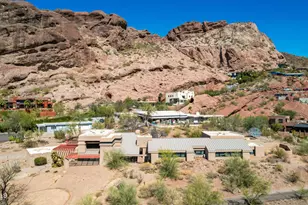 5275 N Camelhead Rd, Phoenix, AZ 85018 - Photo 1