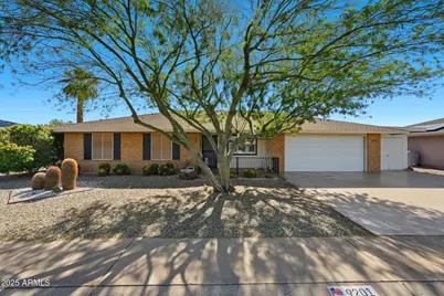 9201 W Long Hills Drive, Sun City, AZ 85351 - Photo 1
