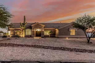 513 E Jordon Ln, Phoenix, AZ 85086 - Photo 1