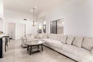 13613 S 37th St, Phoenix, AZ 85044 - Photo 8