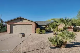4936 E Evans Dr, Scottsdale, AZ 85254 - Photo 1