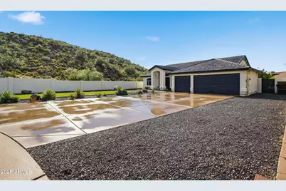 1840 N Rowen Circle, Mesa, AZ 85207 - Photo 1