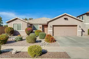 10322 W Roanoke Ave, Avondale, AZ 85392 - Photo 1