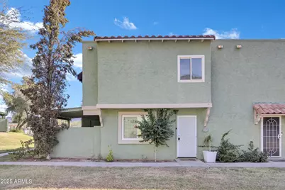 10217 N 7th Place #B, Phoenix, AZ 85020 - Photo 1