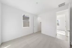 14784 West Honeysuckle Dr, Surprise, AZ 85387 - Photo 16