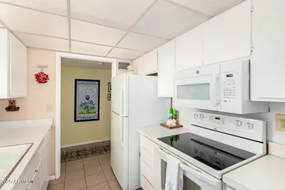 13709 N 98th Avenue #B, Sun City, AZ 85351 - Photo 1