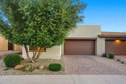 875 E Verde Boulevard, Queen Creek, AZ 85140 - Photo 1