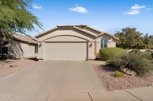 4520 E Lone Cactus Dr, Phoenix, AZ 85050 - Photo 1
