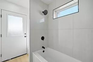 2416 E Piestewa Peak Dr, Phoenix, AZ 85016 - Photo 26