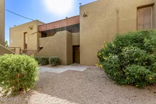 1701 W Tuckey Ln, Phoenix, AZ 85015 - Photo 1