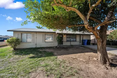 2208 N 47th Lane, Phoenix, AZ 85035 - Photo 1