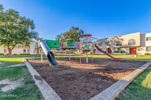 2017 W Hazelwood Pkwy, Phoenix, AZ 85015 - Photo 36