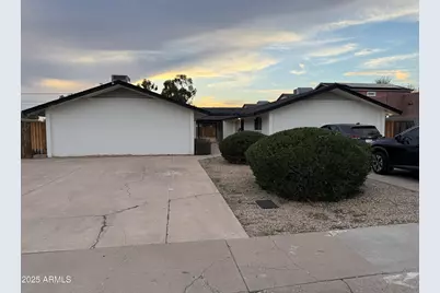 7130 N 54th Avenue #A, Glendale, AZ 85301 - Photo 1