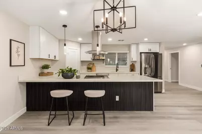 4601 W Citrus Way, Glendale, AZ 85301 - Photo 1