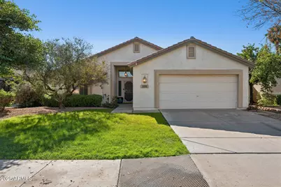 309 E Mesquite Street, Gilbert, AZ 85296 - Photo 1