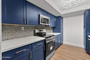 3825 E Camelback Rd, Phoenix, AZ 85018 - Photo 1