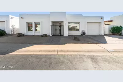 925 E Villa Maria Drive, Phoenix, AZ 85022 - Photo 1