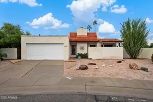 5520 N 77th Pl, Scottsdale, AZ 85250 - Photo 1