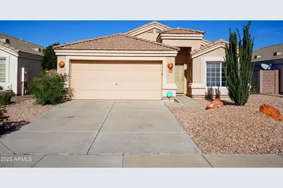 898 E Monterey Street, Chandler, AZ 85225 - Photo 1