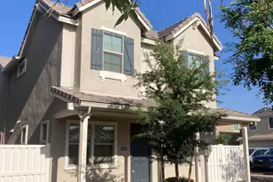 2274 S Osborn Ln, Gilbert, AZ 85295 - Photo 1