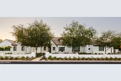 4201 N 57th Way, Phoenix, AZ 85018 - Photo 1