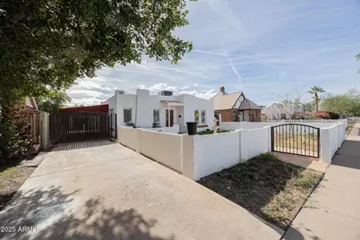 1617 E Willetta Street, Phoenix, AZ 85006 - Photo 1
