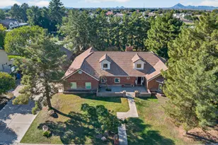 2306 N Hall Cir, Mesa, AZ 85203 - Photo 1